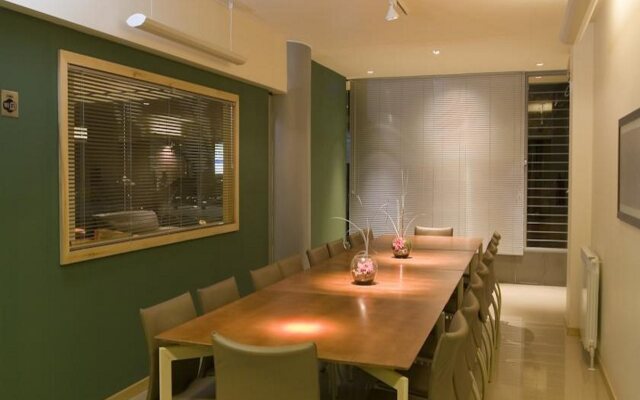 Urbana Class Hotel