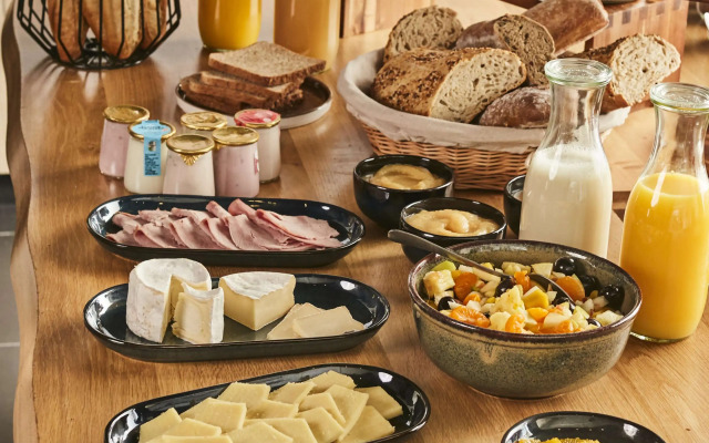 Campanile Poitiers Sud - Aéroport