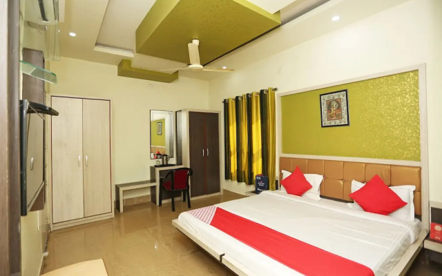 Oyo 23395 Hotel Taj & Restaurant