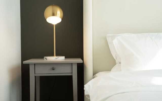 Aya - Awe-inspiring 2BR in City Walk with Balcony