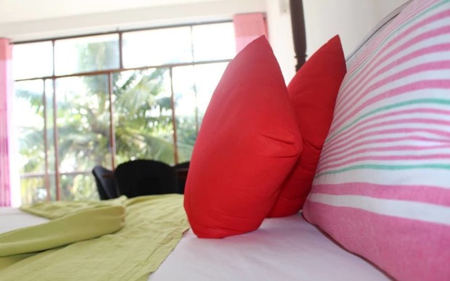 Yoho Pollena Sea View Rest