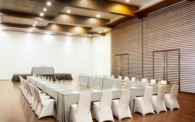 Novotel Bogor Golf Resort & Convention Center