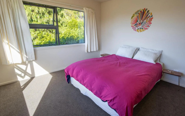 Tapu Bay Treasure - Kaiteriteri Holiday Home