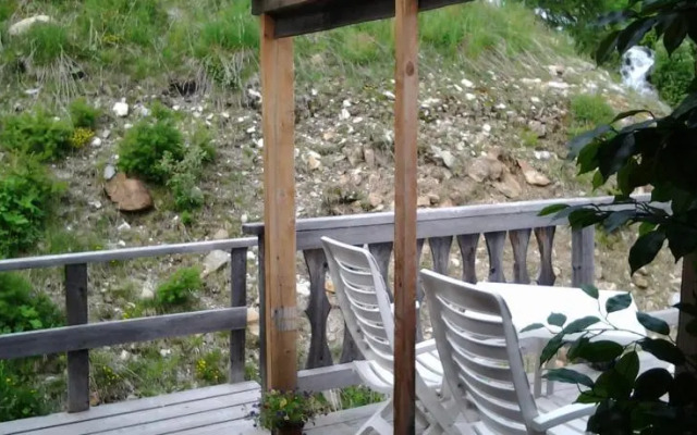 B&B Isola 2000