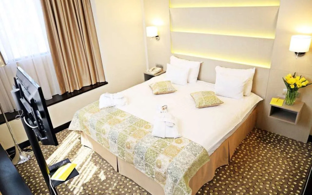 Golden Tulip