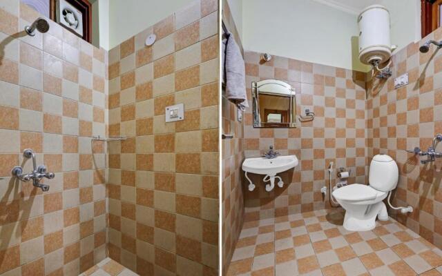 Goroomgo Sapphire Inn Bhimtal