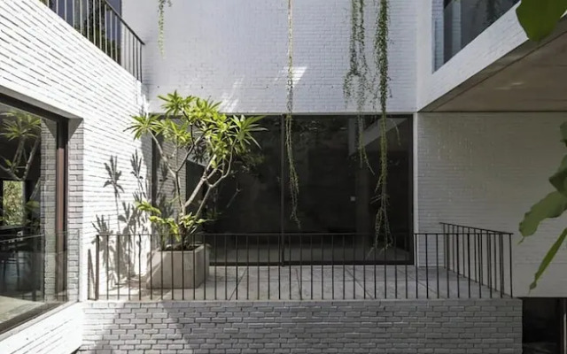 Thang House - Close To Nature