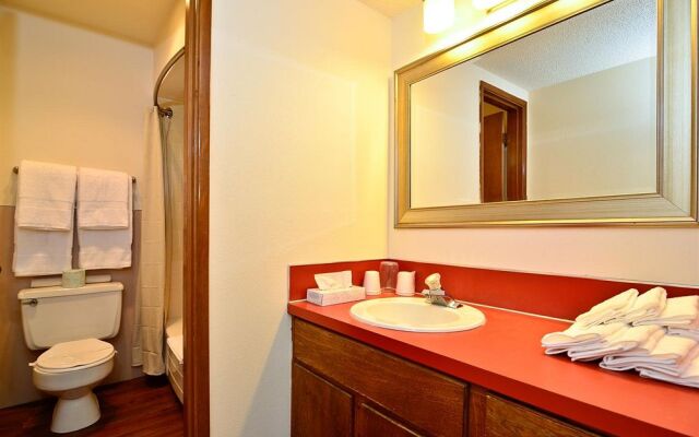 Americas Best Value Inn St. Helen