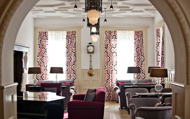 Hotel Engiadina – Lobby – Zuoz