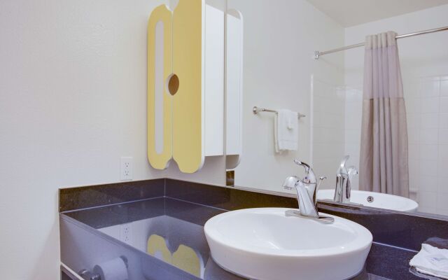 Studio 6-Houston, TX - Northwest Hwy 290