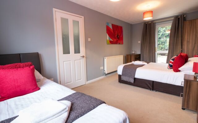 Benson Close Serviced Accommodation