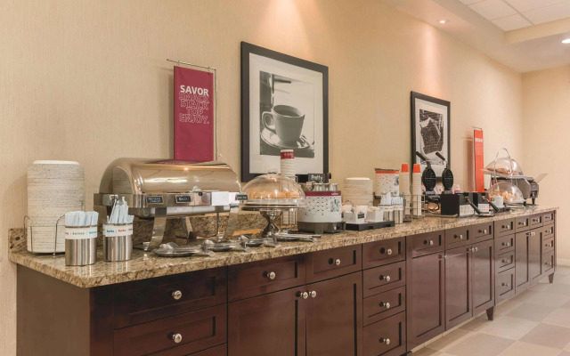 Hampton Inn by Hilton Edmonton/South, Alberta, Canada
