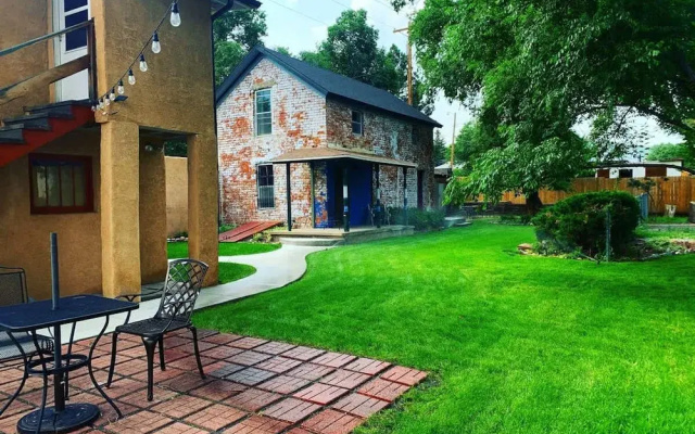 Sunny Southwest Casita
