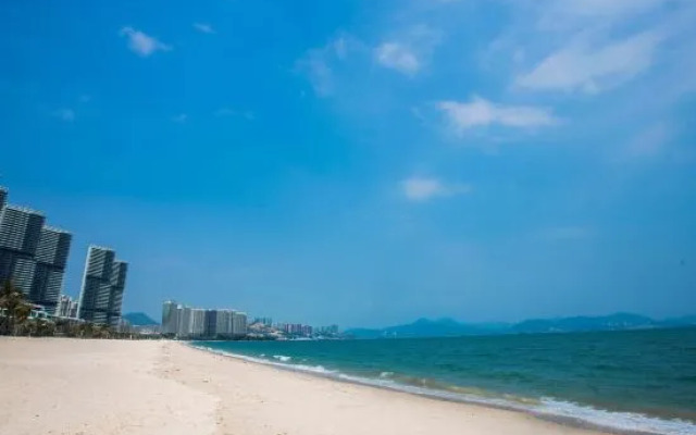 Huizhou Xiaojing Bay Guanhaiju Resort Hotel