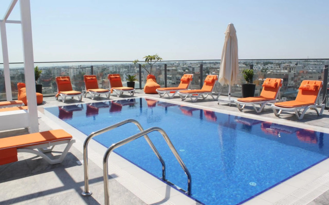 Sky Roof Hotel