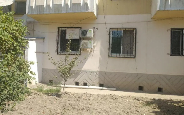 Samia Guest House cheap room