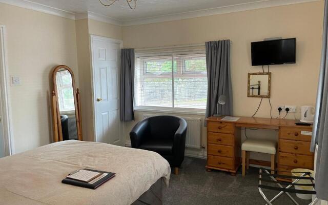 Bron Menai Guest House