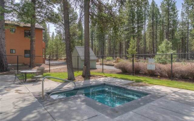 Powder Village Condominium 8-B