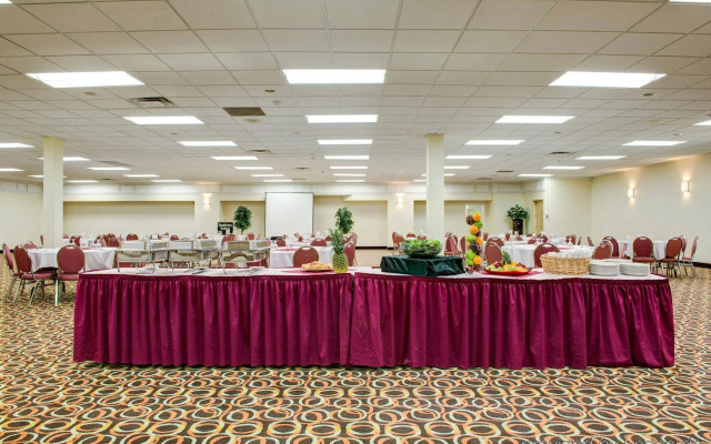 Radisson Hotel Sudbury
