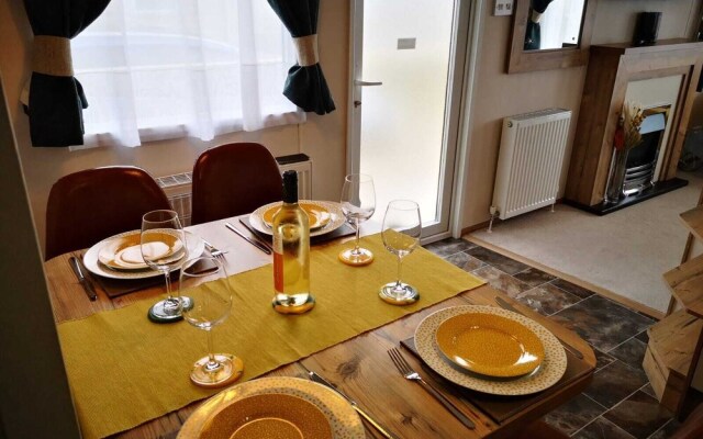 Stunning 2 Bed Chalet in Silversands Lossiemouth