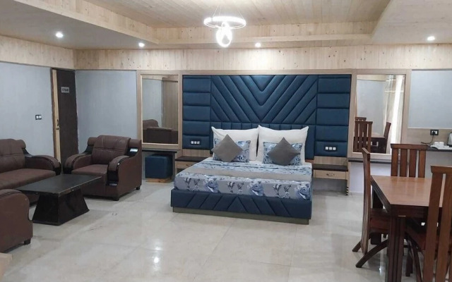 Hotel Royal Grand - Manali