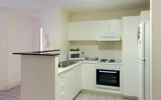 Bay Lodge Apartments
