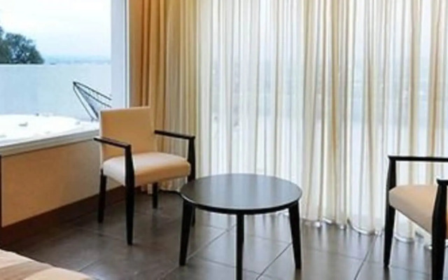 Pinares Panorama Suites & Spa