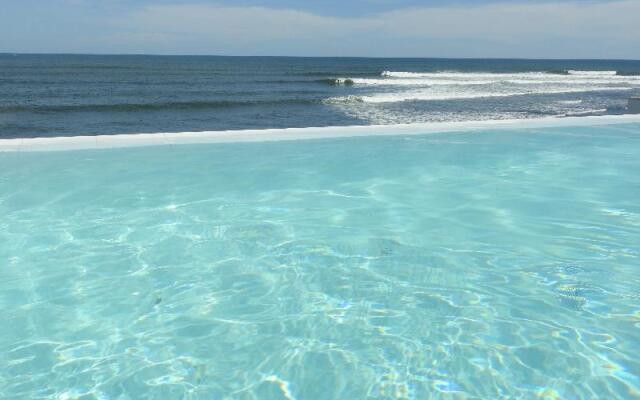 Laola Surf Camp El Sunzal