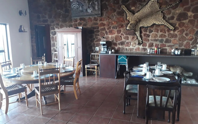 Onduri Lodge - In Okaukuejo