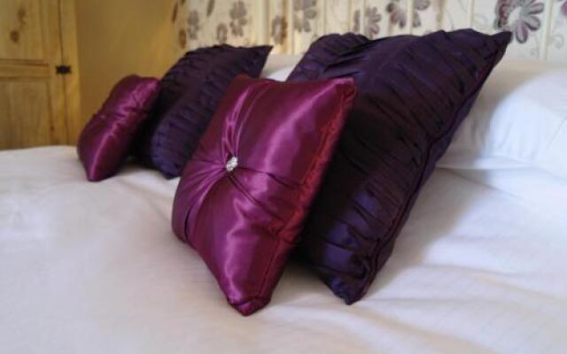 White Horses Bed  Breakfast