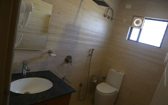 G K Hill View Resort