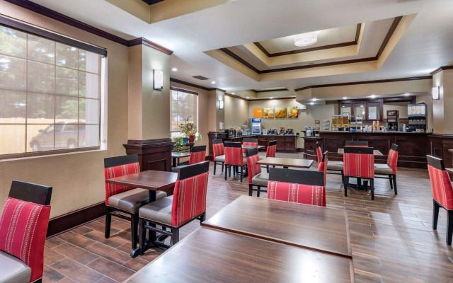 Comfort Suites Shreveport West I-20