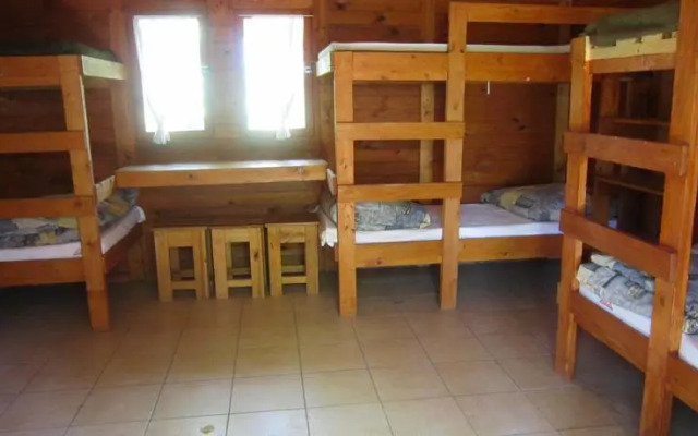 Sóstói Lovaskemping és Turistaház