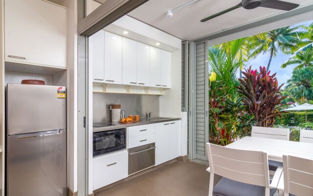 Seascape Holidays - Club Tropical Apts