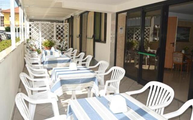 Hotel Karin