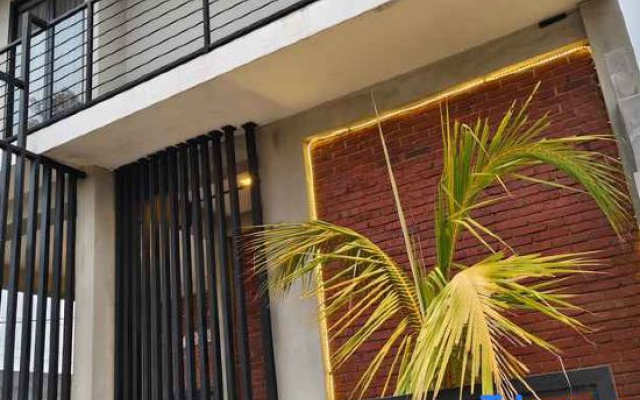 Villa Pondok Kelapa Batu