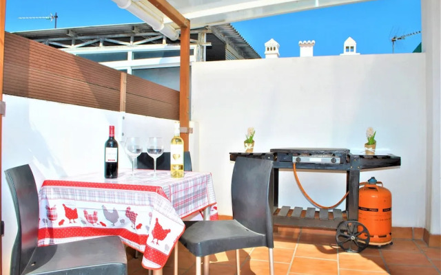 Holiday Beach Apartments Veronica