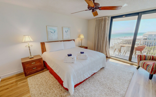 Mainsail 152 2 Bedroom Condo