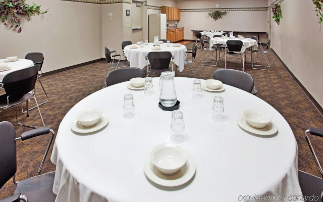 Candlewood Suites Salina by IHG