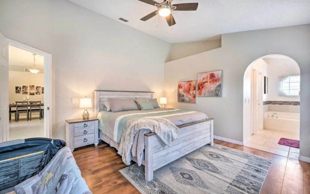 Private Pool & Yard: Airy Kissimmee Retreat!