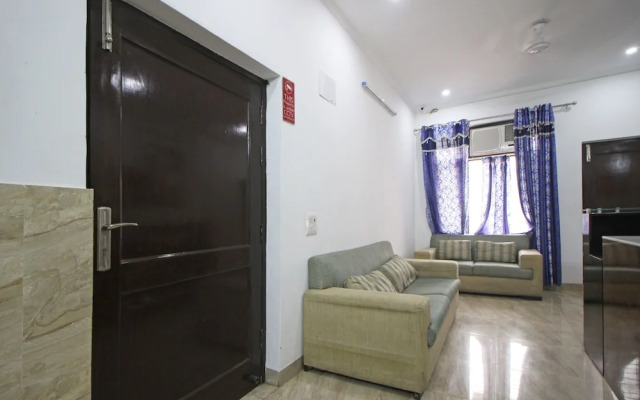 OYO 7526 near Artemis Hospital