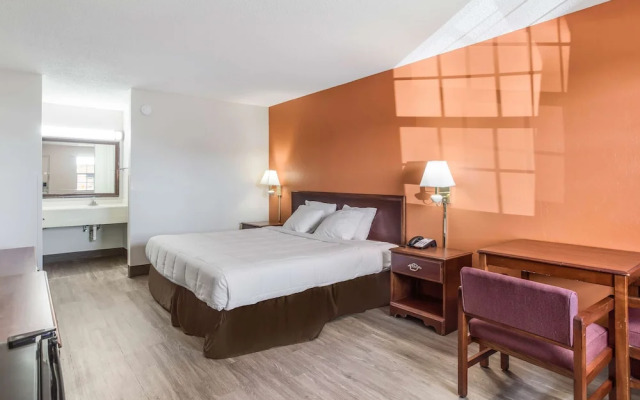 Happy Stay Inn Madisonville I-69 By OYO