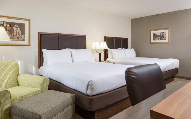 Holiday Inn Manchester Airport by IHG