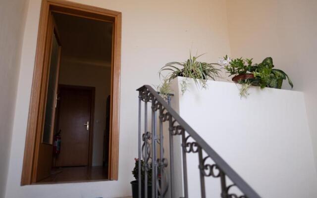 Casa Alina- Art House