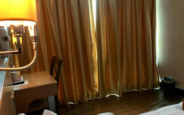 The Room Hotel
