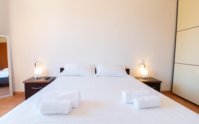 Su Pasiu in Cabras With 1 Bedrooms and 1 Bathrooms