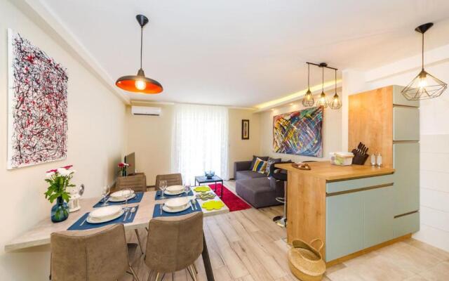 Ema 2Br Apt. In Old Town Centre