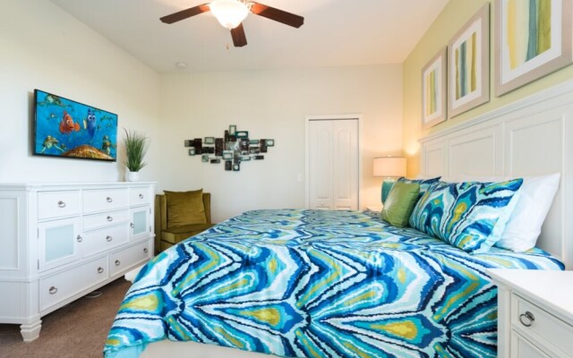 1401 Moonvalley Drive