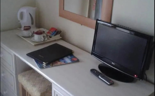 Cottage Lea's Country Hotel & Restaurant