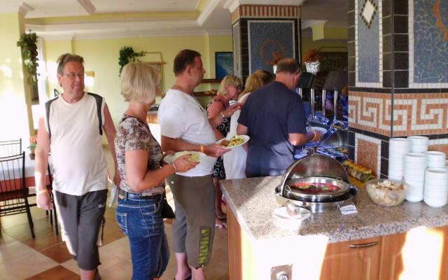 Side Kervan Hotel